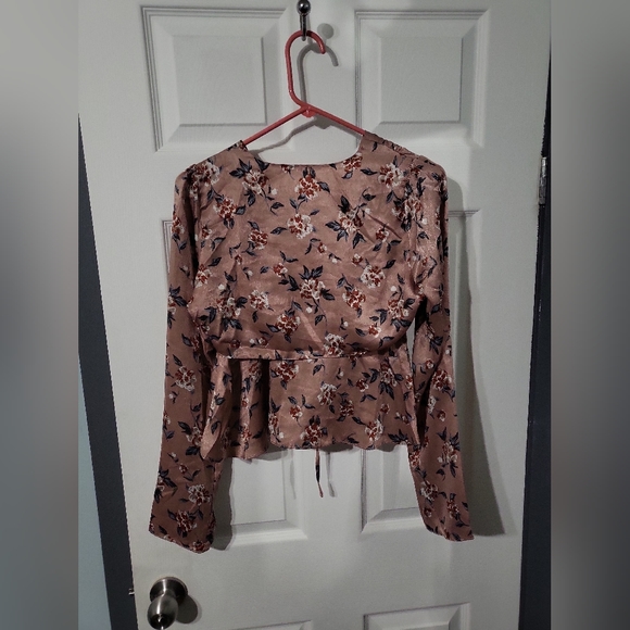 Honey Belle Blouse - Picture 3 of 3